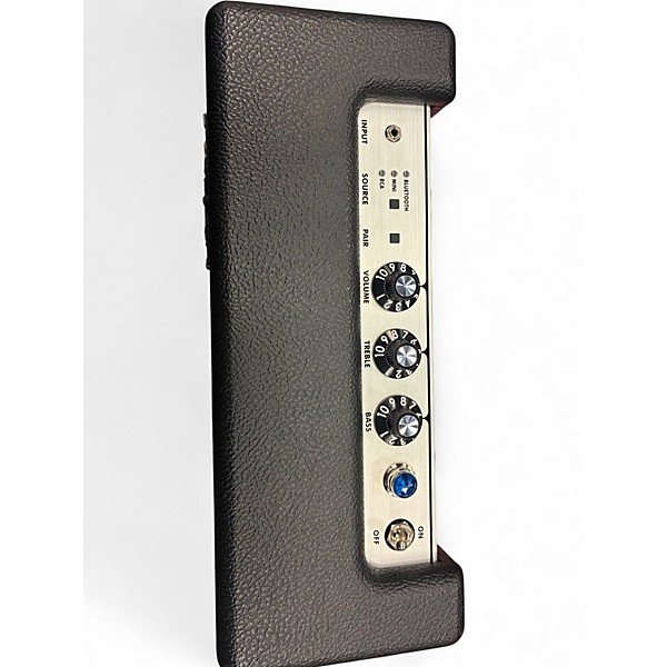 Used Fender Monterey Powered Speaker