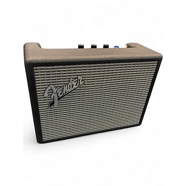Used Fender Monterey Powered Speaker