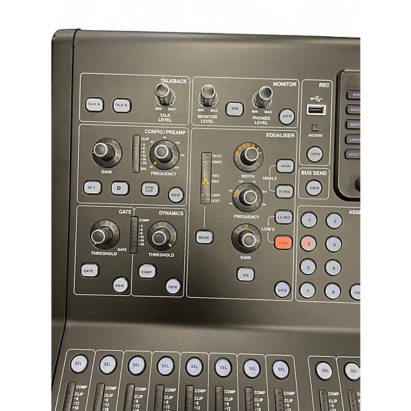 Used Midas M32R w dante card Digital Mixer
