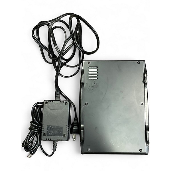 Used Harbinger L502 Unpowered Mixer