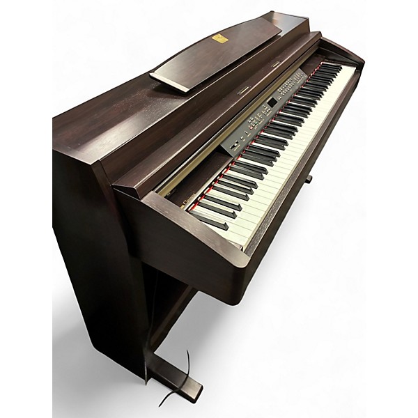 Used Yamaha CLP240 Clavinova Digital Piano