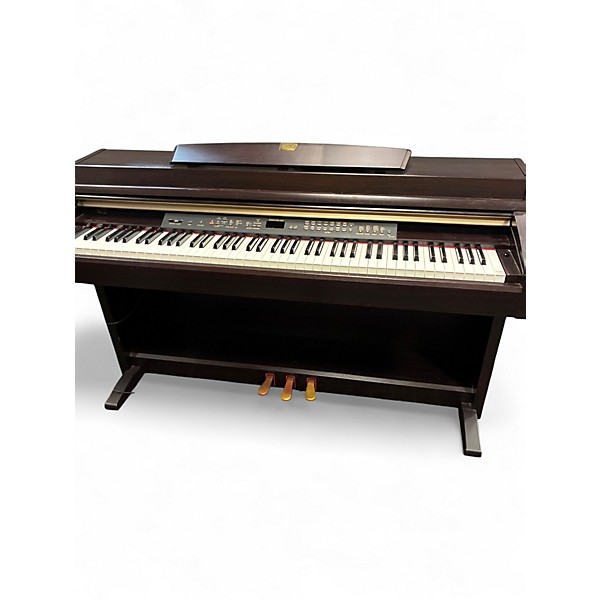 Used Yamaha CLP240 Clavinova Digital Piano