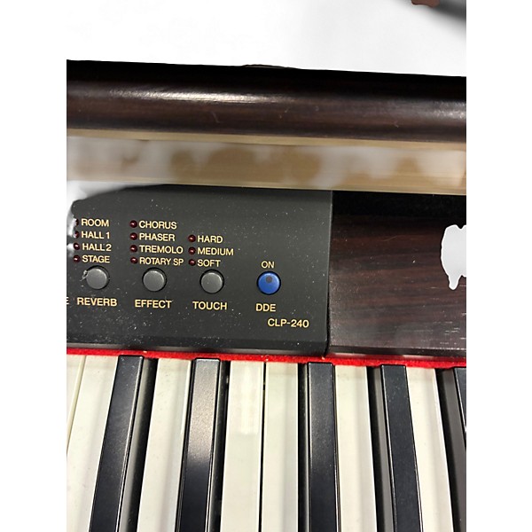 Used Yamaha CLP240 Clavinova Digital Piano