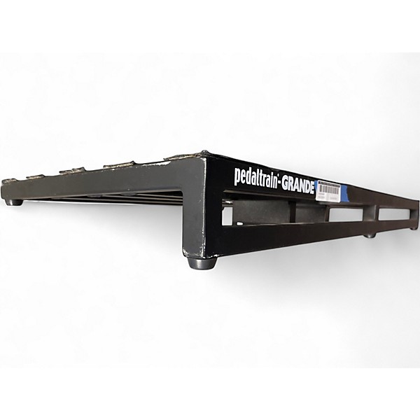 Used Pedaltrain GRANDE Pedal Board