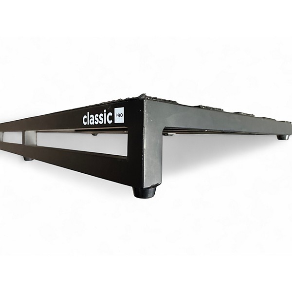 Used Pedaltrain CLASSIC Pedal Board