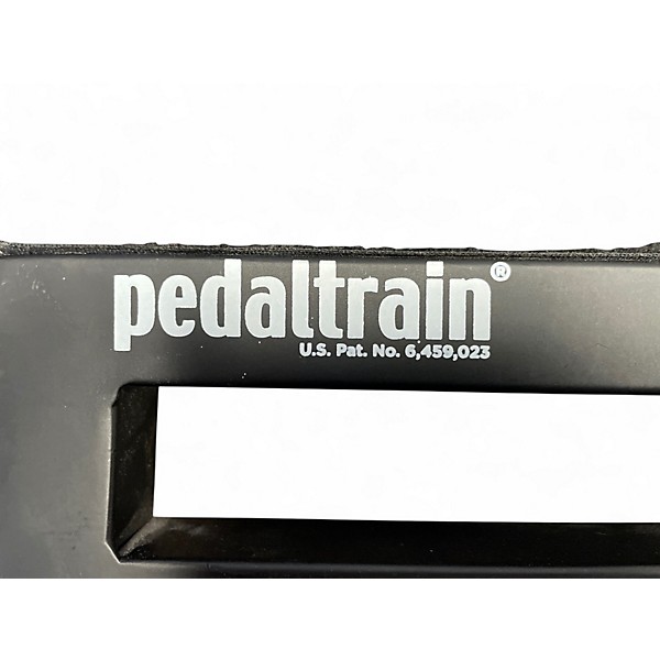 Used Pedaltrain CLASSIC Pedal Board