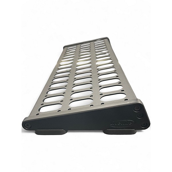 Used Livewire PB300 Pedal Board