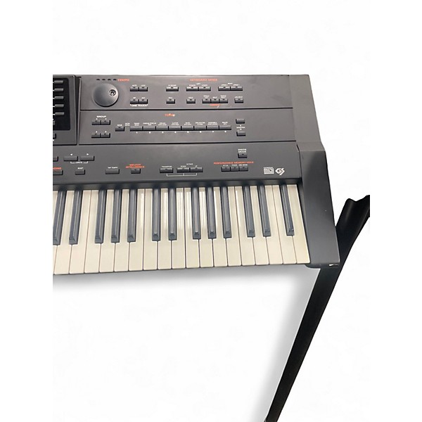 Used Roland G-800 Keyboard Workstation