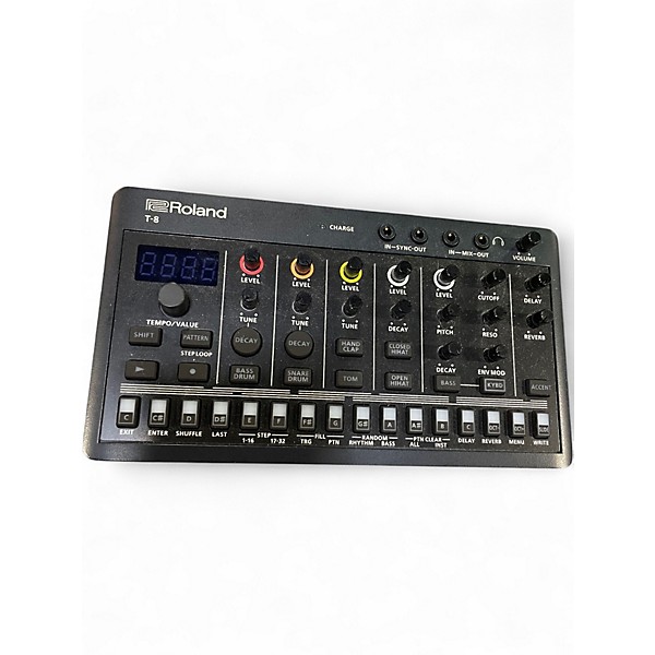 Used Roland t8 beat machine Synthesizer