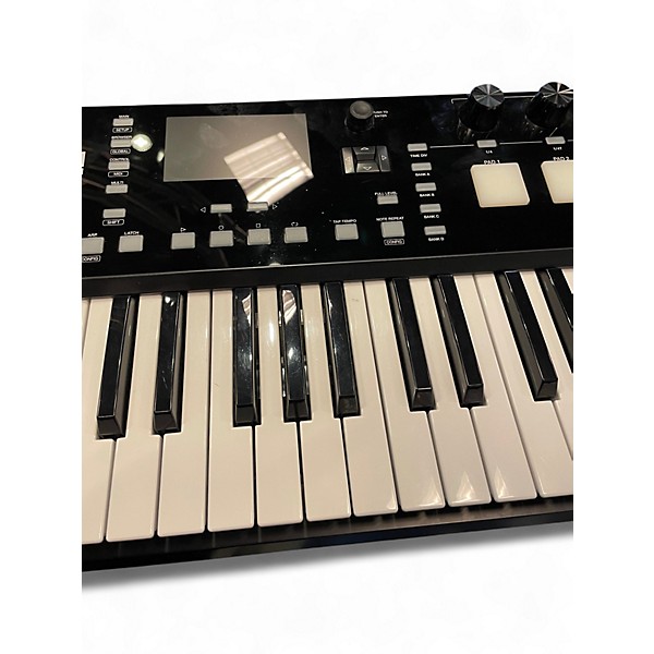 Used Akai Professional Advance 61 MIDI Controller