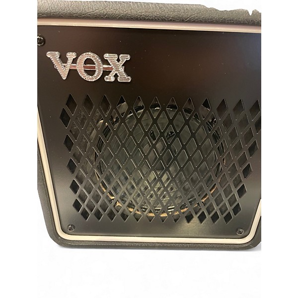 Used Vox VMG10 Battery Powered Amp
