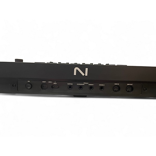 Used Native Instruments Kontrol S49 MK3