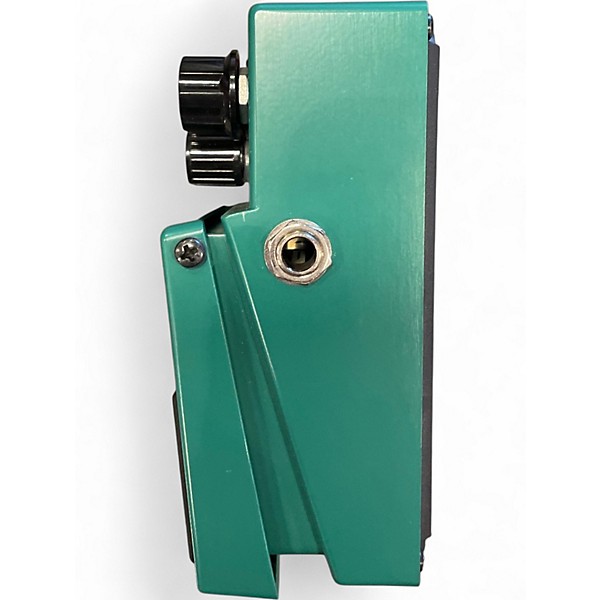Used BOSS TR2 Tremolo Effect Pedal
