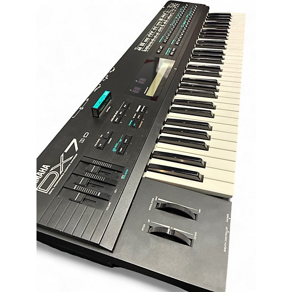 Used Yamaha DX7-IID Synthesizer