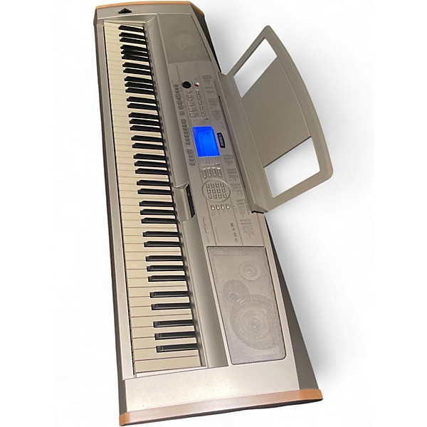 Used Yamaha DGX-500 Portable Keyboard