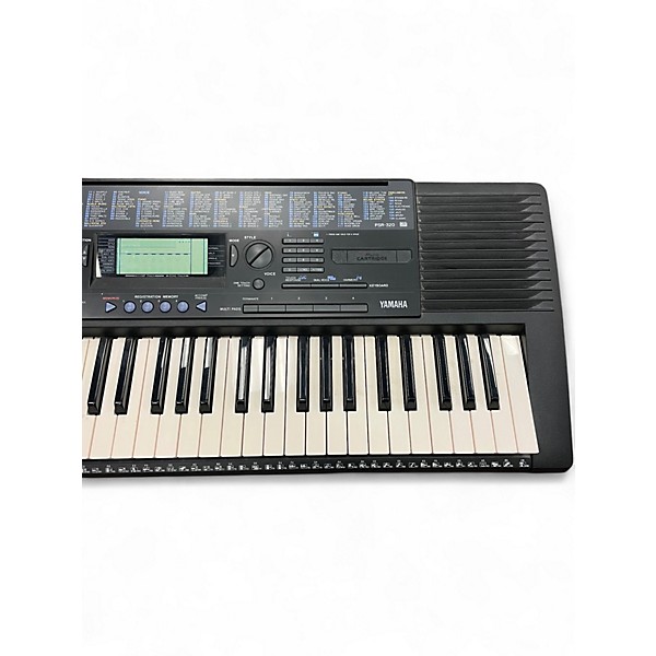 Used Yamaha PSR320 61 Key Portable Keyboard