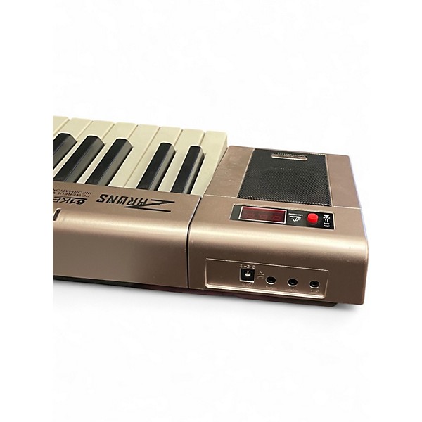 Used Zaruns 61 KEY Portable Keyboard