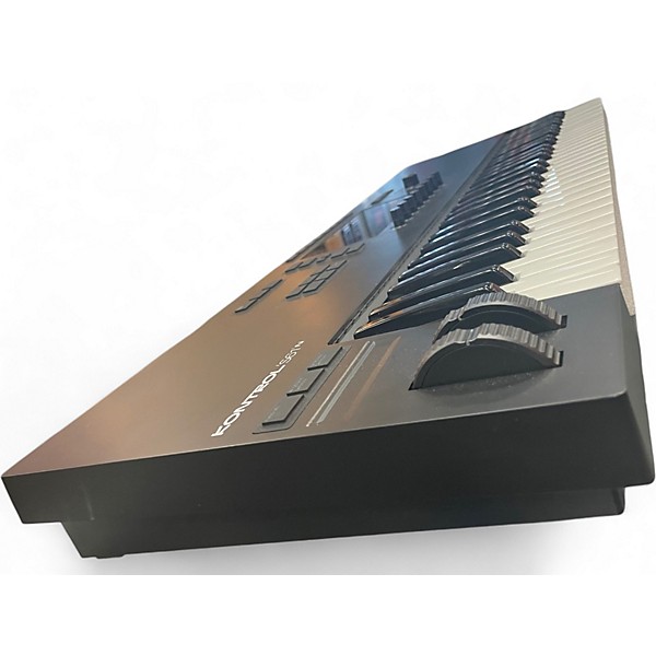 Used Native Instruments Komplete Kontrol S61 Mk3 MIDI Controller