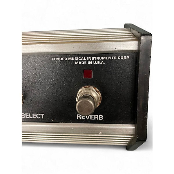 Used Fender 2 BUTTON CHANNEL/REVERB FOOTSWITCH Footswitch