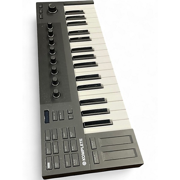 Used Native Instruments Komplete Kontrol M32 MIDI Controller