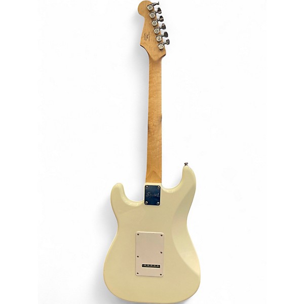Used Squier Sonic Stratocaster Arctic White Solid Body Electric Guitar
