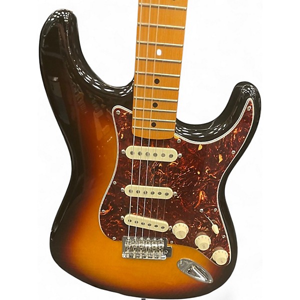 Used 2007 Fender Roadhouse Stratocaster 3 Tone Sunburst Solid Body Electric Guitar