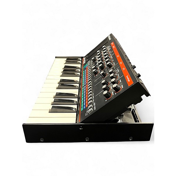 Used Roland jx03 Synthesizer