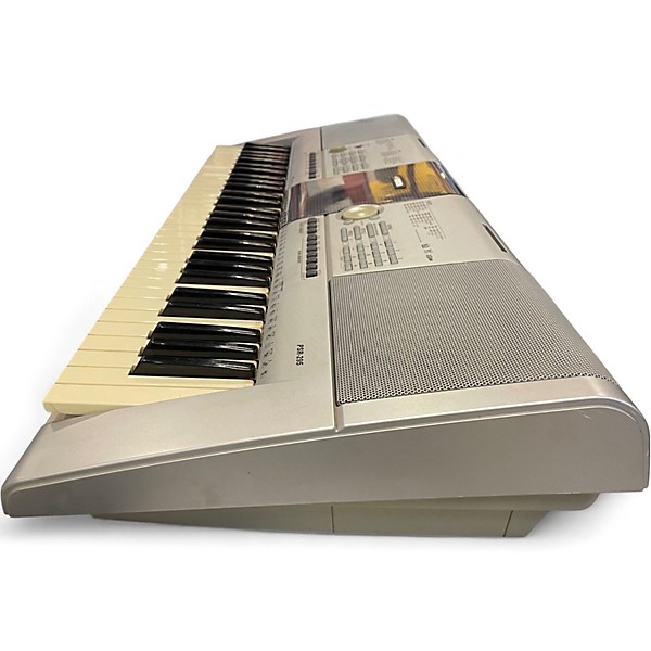 Used Yamaha PSR295 61 Key Portable Keyboard