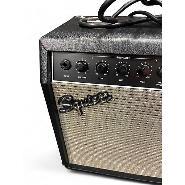 Used Squier BP-15 Bass Combo Amp