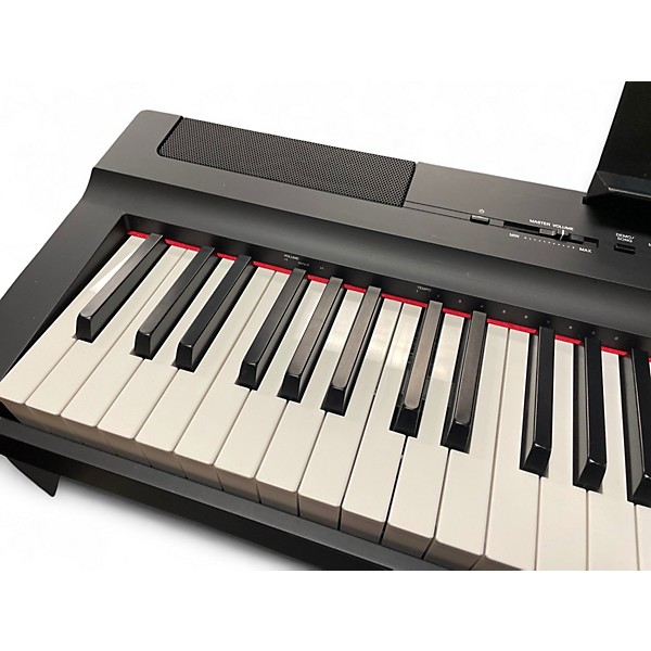 Used Yamaha P125 Digital Piano