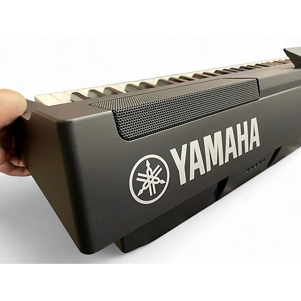 Used Yamaha P125 Digital Piano