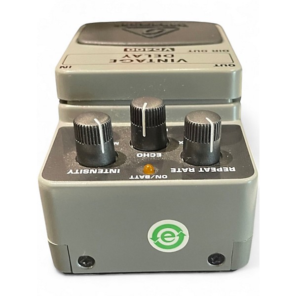 Used Behringer VD400 Vintage Delay Effect Pedal
