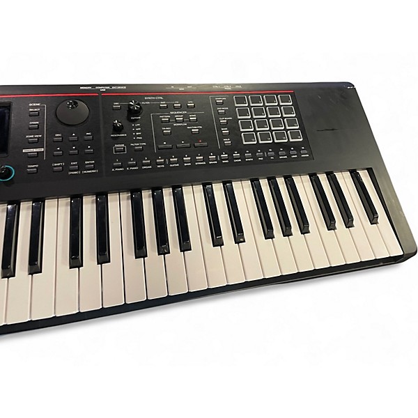 Used Roland Fantom 07 Keyboard Workstation