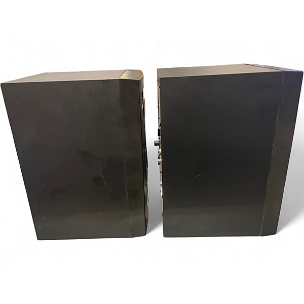 Used Kali Audio LP-6 Pair Powered Monitor