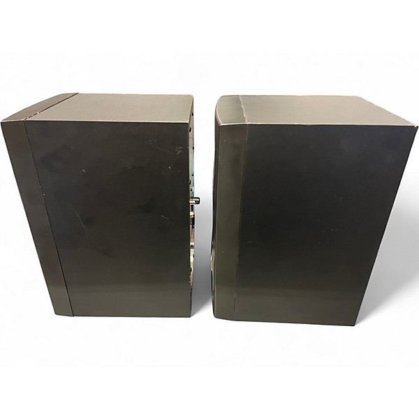 Used Kali Audio LP-6 Pair Powered Monitor