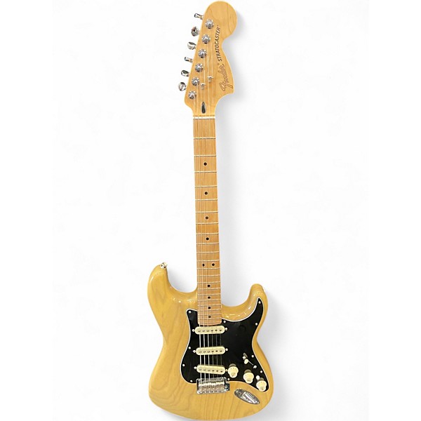 Used Fender Deluxe Stratocaster Natural Solid Body Electric Guitar