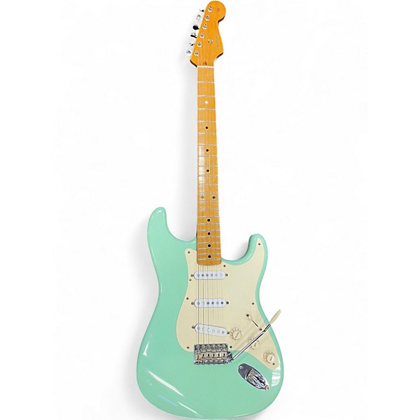 Used 2001 Fender Classic Series '50s Stratocaster Seafoam Green Solid Body Electric Guitar