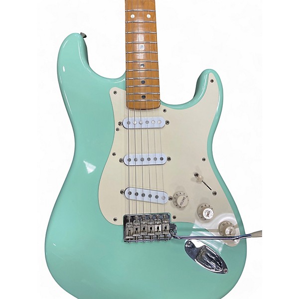 Used 2001 Fender Classic Series '50s Stratocaster Seafoam Green Solid Body Electric Guitar