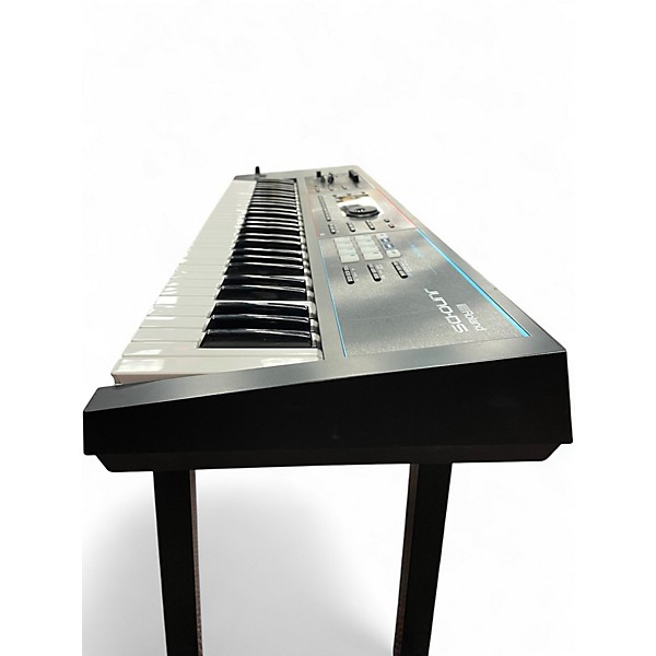 Used Roland JUNO DS 61 Synthesizer