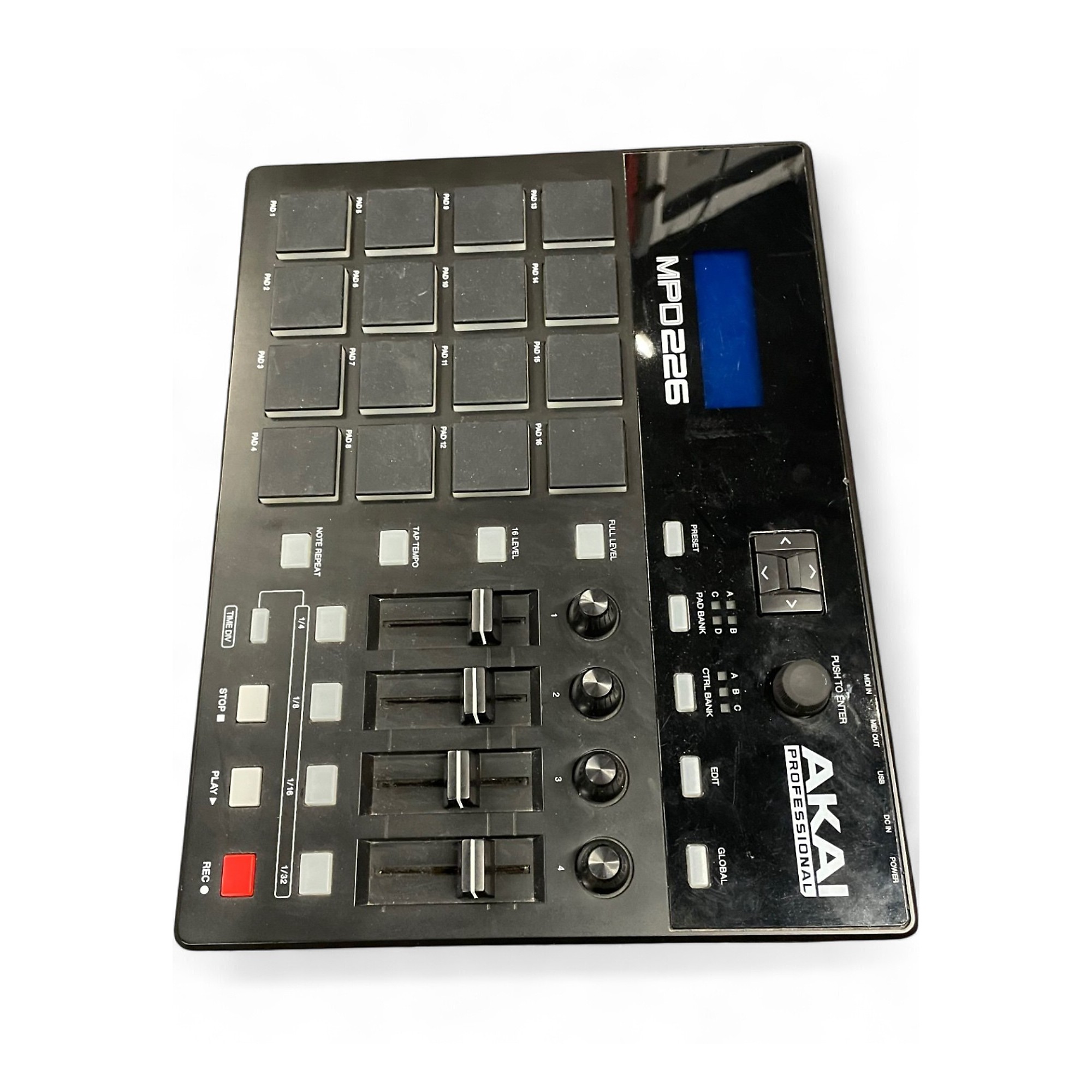 Used Akai Professional MPD226 MIDI Controller | Guitar Center