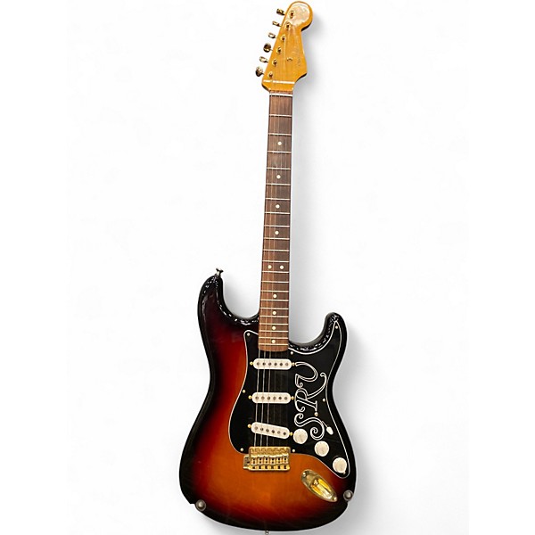 Used 2015 Fender ARTIST SERIES STEVIE RAY VAUGHAN STRATOCASTER 3 Color Sunburst Solid Body Electric Guitar