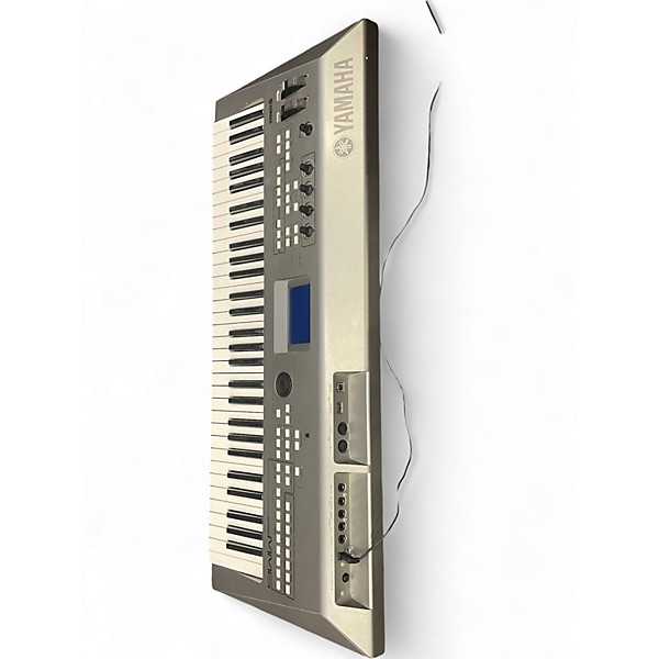Used Yamaha MM6 61 Key Keyboard Workstation