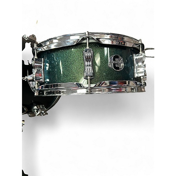 Used Ludwig 5 Piece ELEMENT EVOLUTION W/HARDWARE GREEN SPARKLE Drum Kit