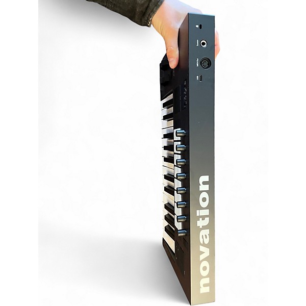 Used Novation Launchkey 25 Key MIDI Controller