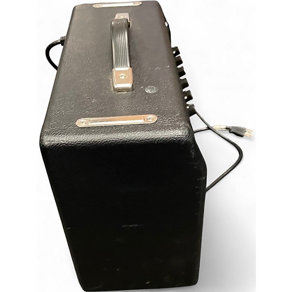 Used Fender 68 CUSTOM VIBRO CHAMP REVERB 5W 1X10 Tube Guitar Combo Amp