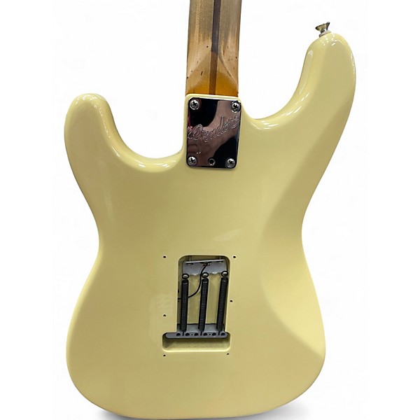 Used 2006 Fender American Standard Stratocaster Vintage White Solid Body Electric Guitar