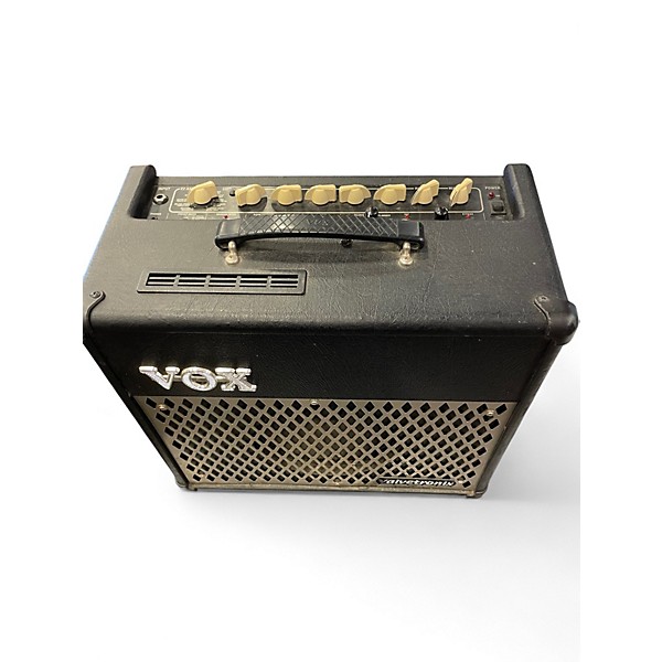 Used VOX Valvetronix VT15 15W 1x8 Guitar Combo Amp
