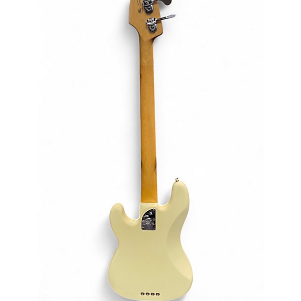 Used Fender American Professional Precision Bass Olympic White Electric Bass Guitar