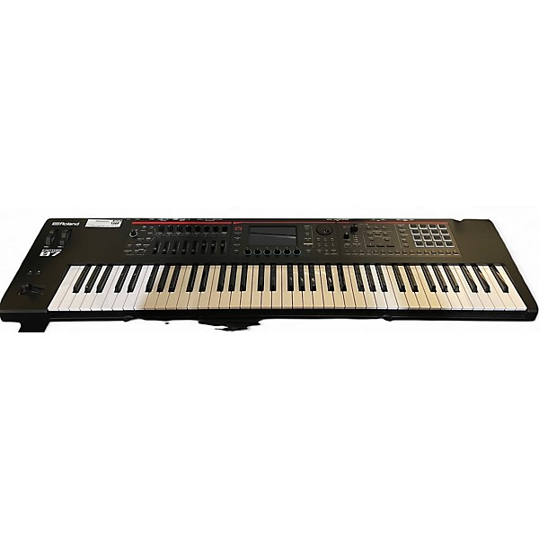 Used Roland Fantom 07 Keyboard Workstation