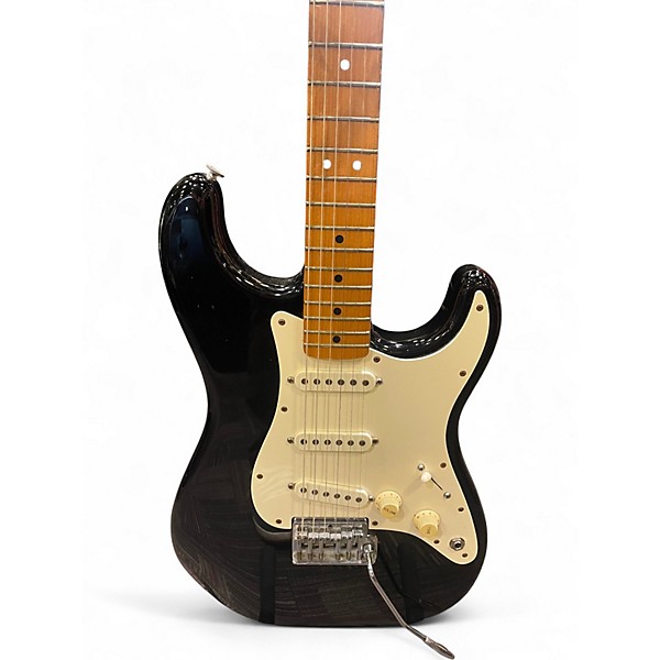 Used 1983 Fender AMERICAN STRATOCASTER Black Solid Body Electric Guitar